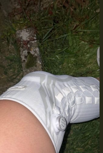 Customer photo review of MoveBrio - Rodillera Ajustable