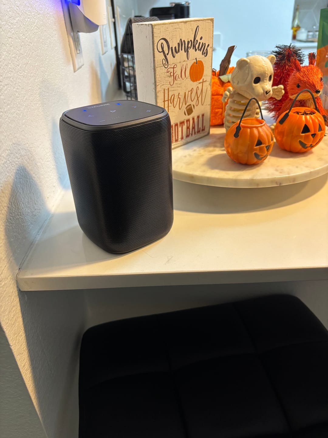 Customer photo review of 4 Pack: 4 Speakers