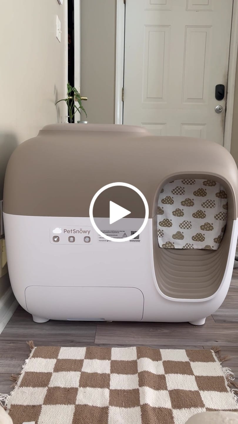 Customer video review of Self-Cleaning Litter Box