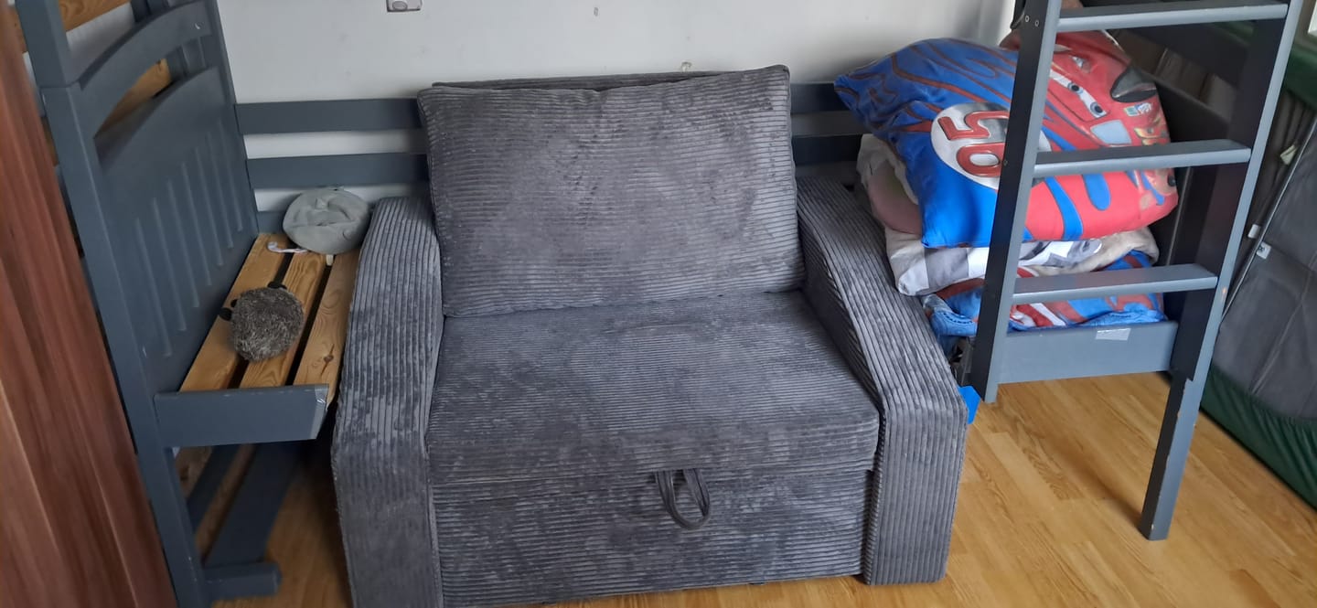 Customer photo review of Fotel ORBIT 80 sztruks