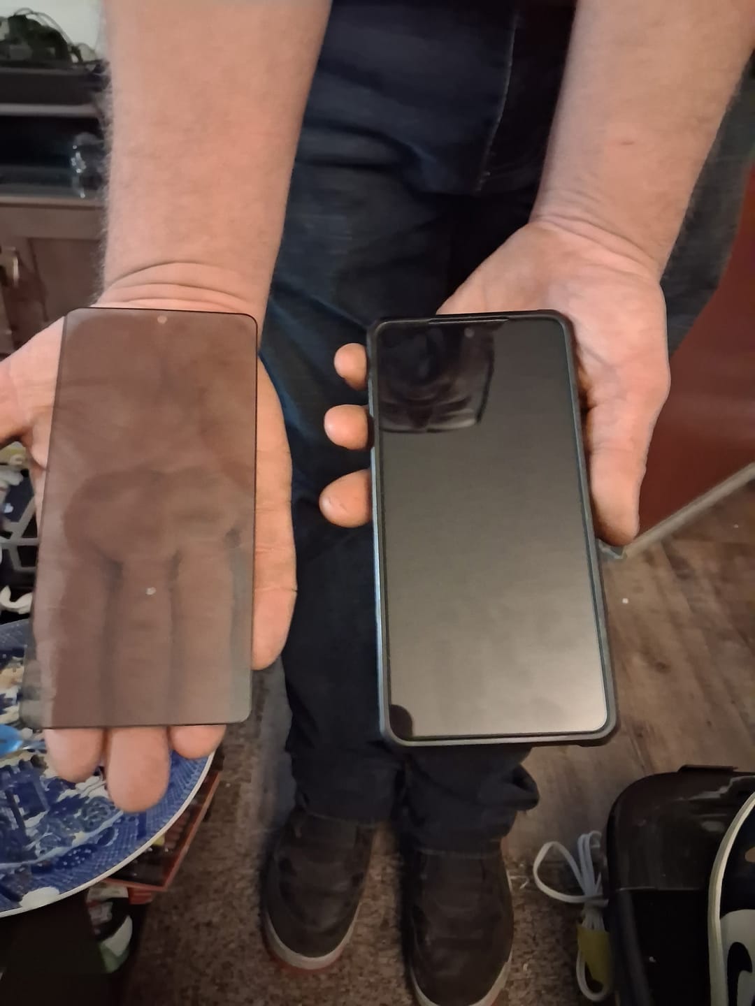 Customer photo review of 3 in 1 Screen Protector - Samsung-S