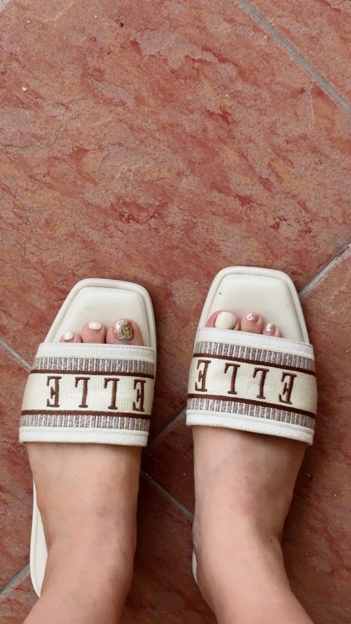 Customer photo review of Renee Logo Stitch Slip-on Sandals In Almond