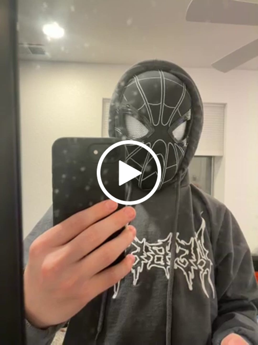 Customer video review of The OG Spidey Gear™ - Winking Mask