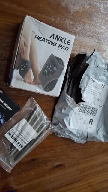 Customer photo review of Masajeador de tobillo con calor