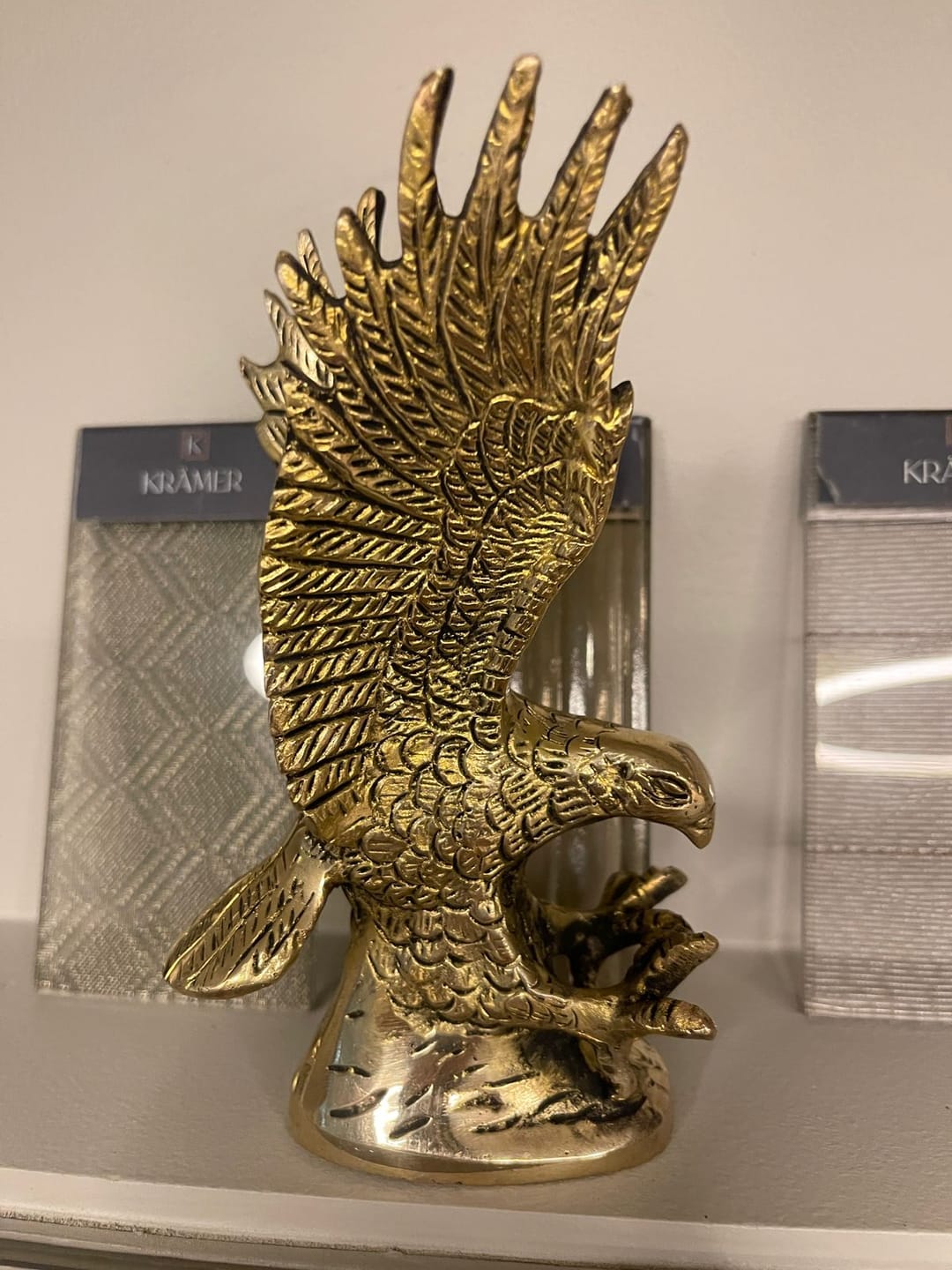 Customer photo review of Brass Eagle Idol Vastu Remedy for Vision, Authority and Success Energy for Home and Office | 8 x 5 x 15 cm | 650 gm