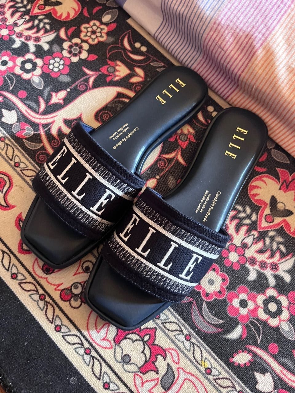 Customer photo review of Renee Logo Stitch Slip-on Sandals In Navy