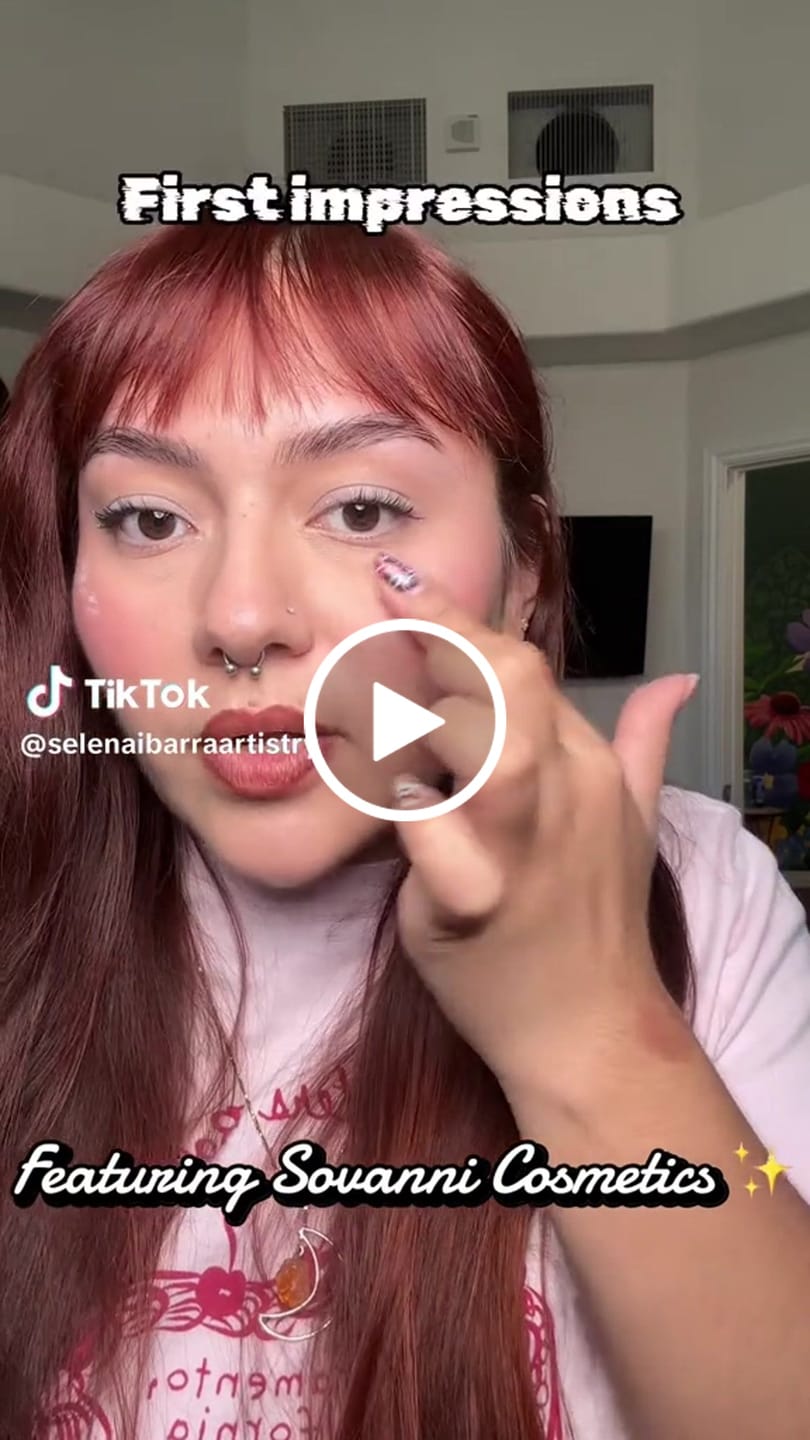 Customer video review of GHOSTLIGHT PEARL BALM
Translucent Luminizer