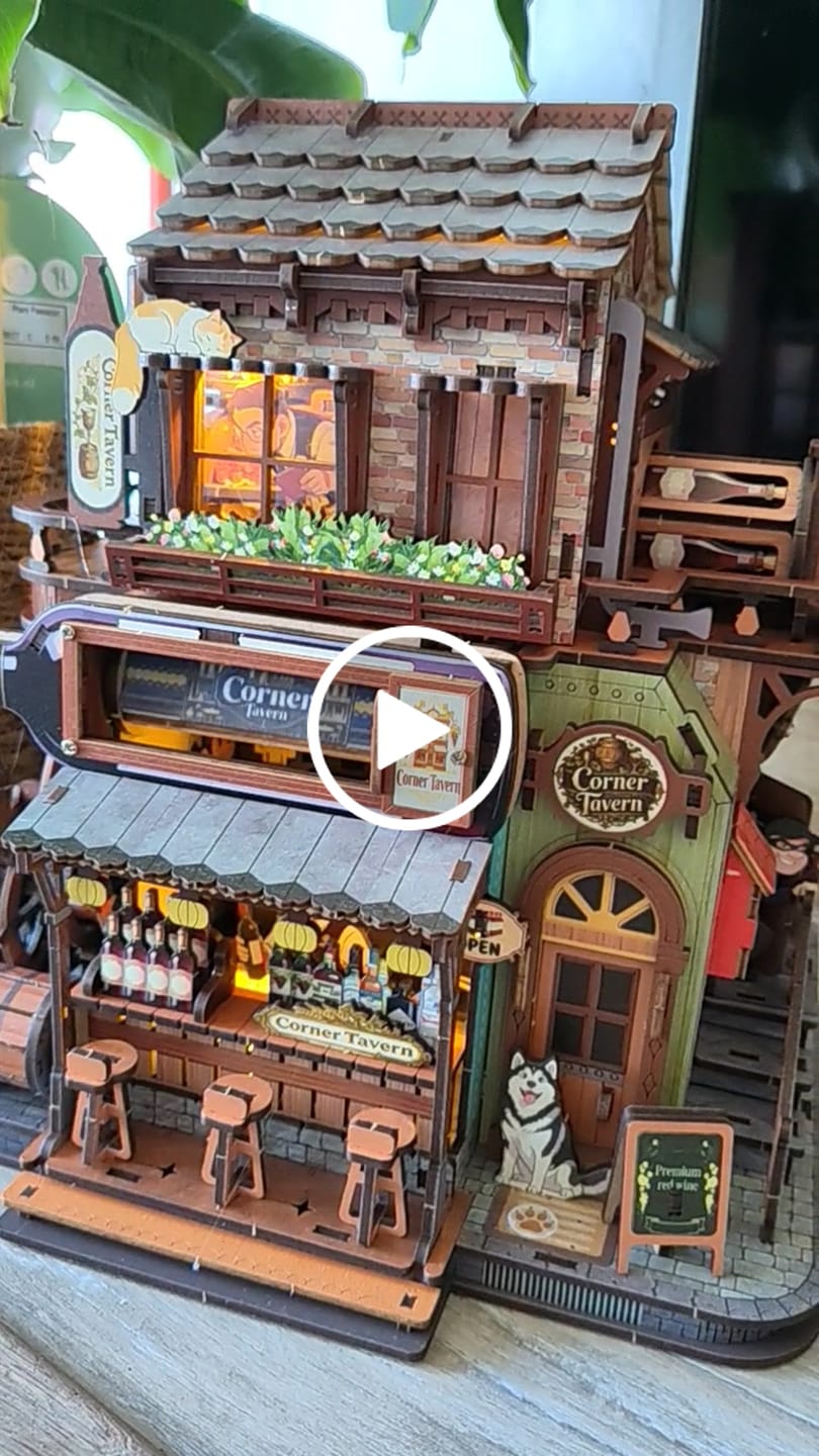 Customer video review of Corner Tavern
