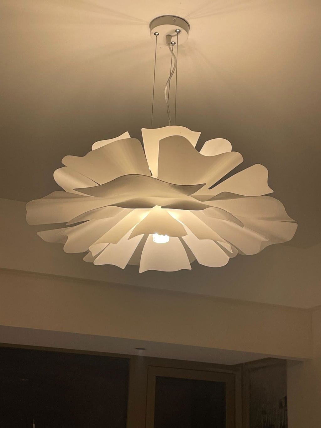 Customer photo review of Pendant Light, White Acrylic Petal Shade, Metal Frame, 150 cm Cord