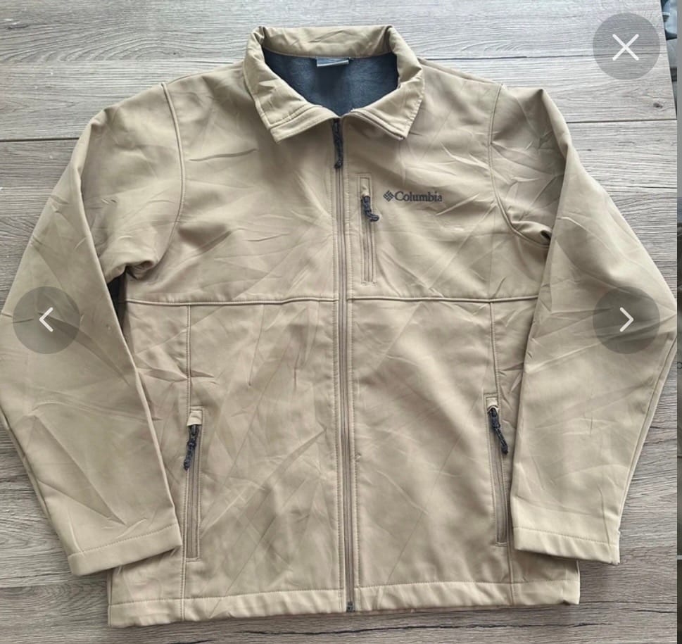 Customer photo review of 25x COLUMBIA JACKETS