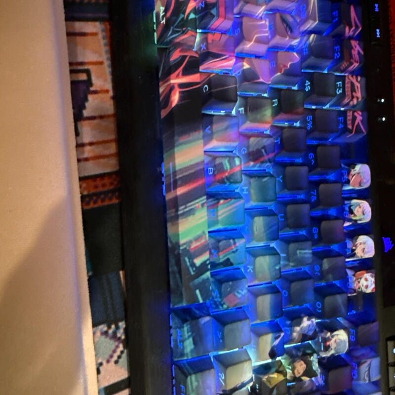 Customer photo review of Lucy Cyberpunk Edgerunners Keycaps