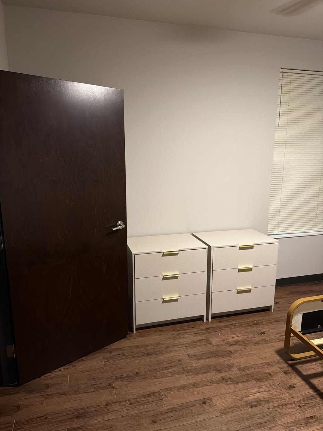 Customer photo review of Screw-U Dresser