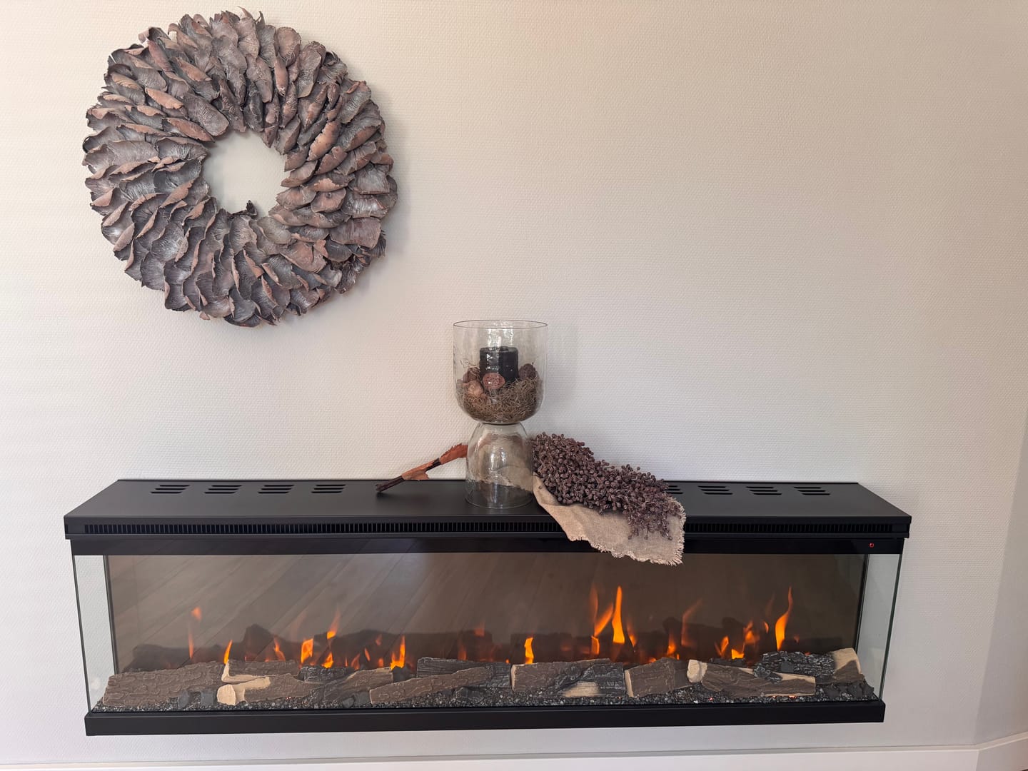 Customer photo review of EVIQ Elektrische sfeerhaard 3D Platina 60″ inch – 152 cm