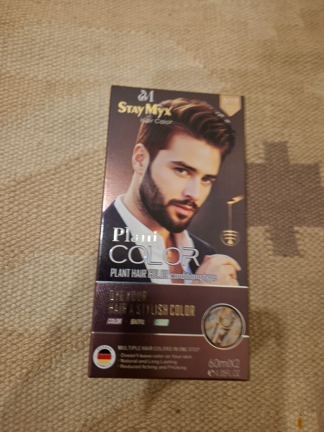 Customer photo review of StayMyx Plant For Men– 5/77 Medium Brown