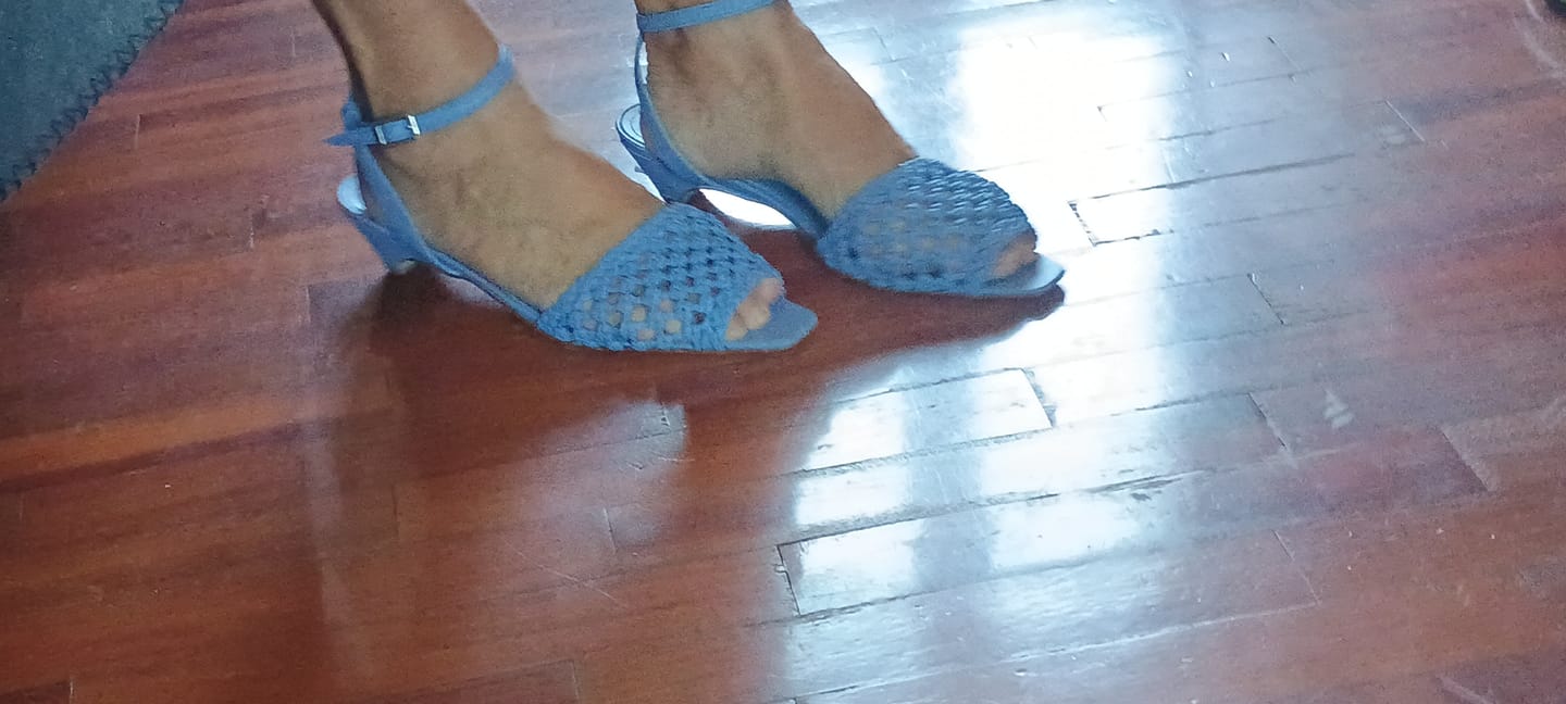 Customer photo review of Hook Lavanda sandalo con tamaia intrecciata kitten heel 3.5cm artigianale marchigiana