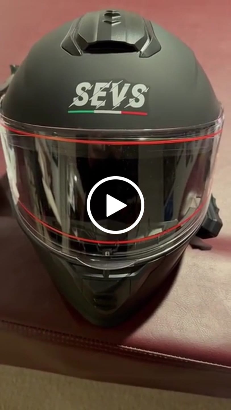 Customer video review of K4 Intercom Modular Helmet with Bluetooth – 2-8 Riders Intercom