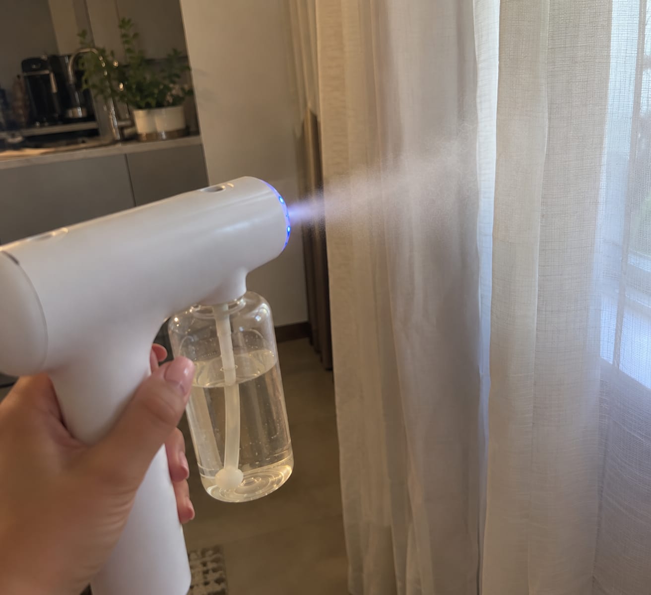 Customer photo review of Nebula Pro™️-Vaporizzatore antiodori per animali
