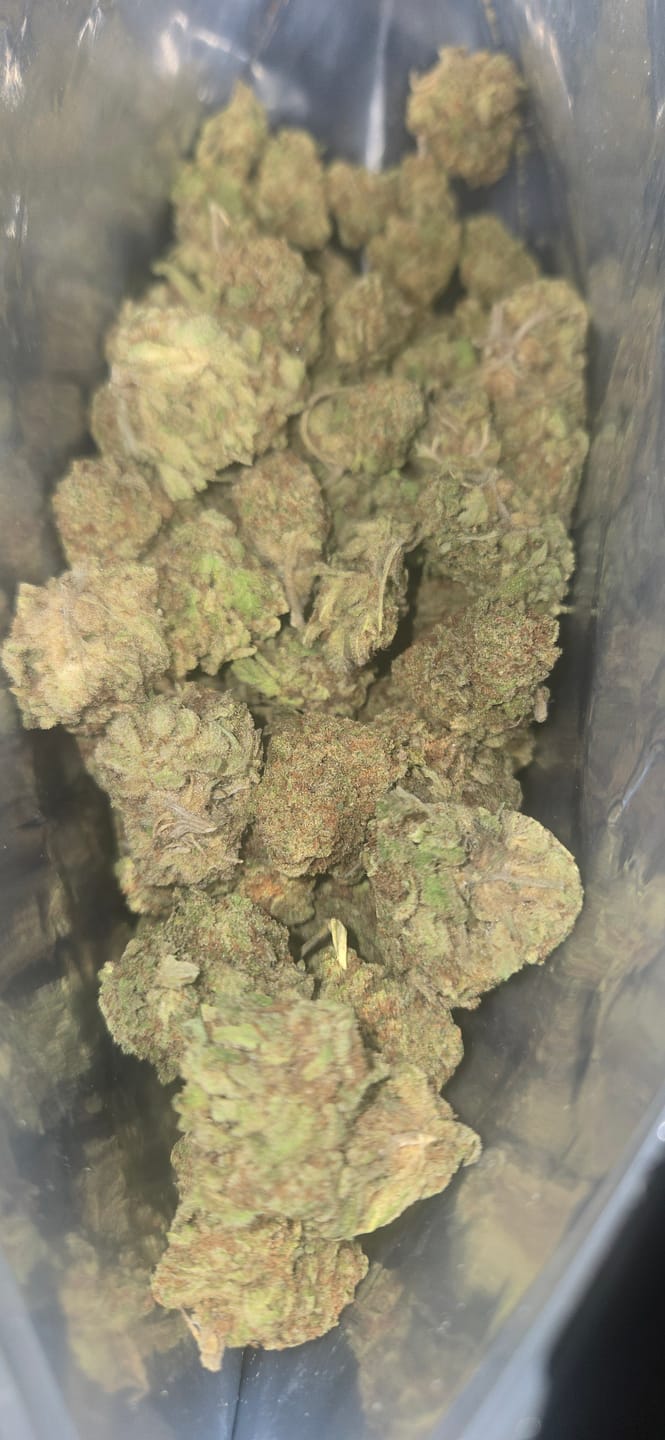 Customer photo review of Gorilla Glue THCA Flower