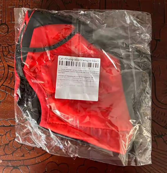 Customer photo review of Disfraz Boo Paws para gatos y perros