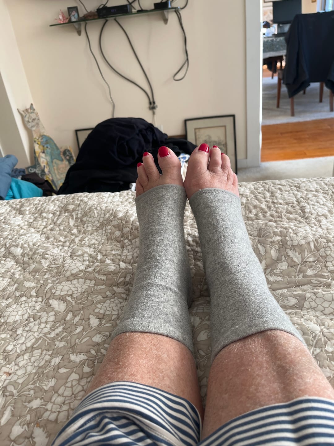 Customer photo review of Premium Anti-Fatigue Bamboo Footsleeves