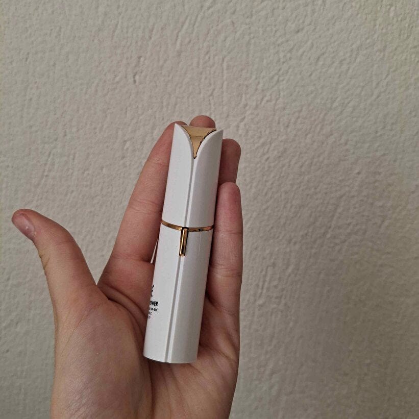 Customer photo review of Minia Face - Ruj Tipi Mini Yüz ve Bıyık Tüy Alma Cihazı (Acısız & Işıklı)