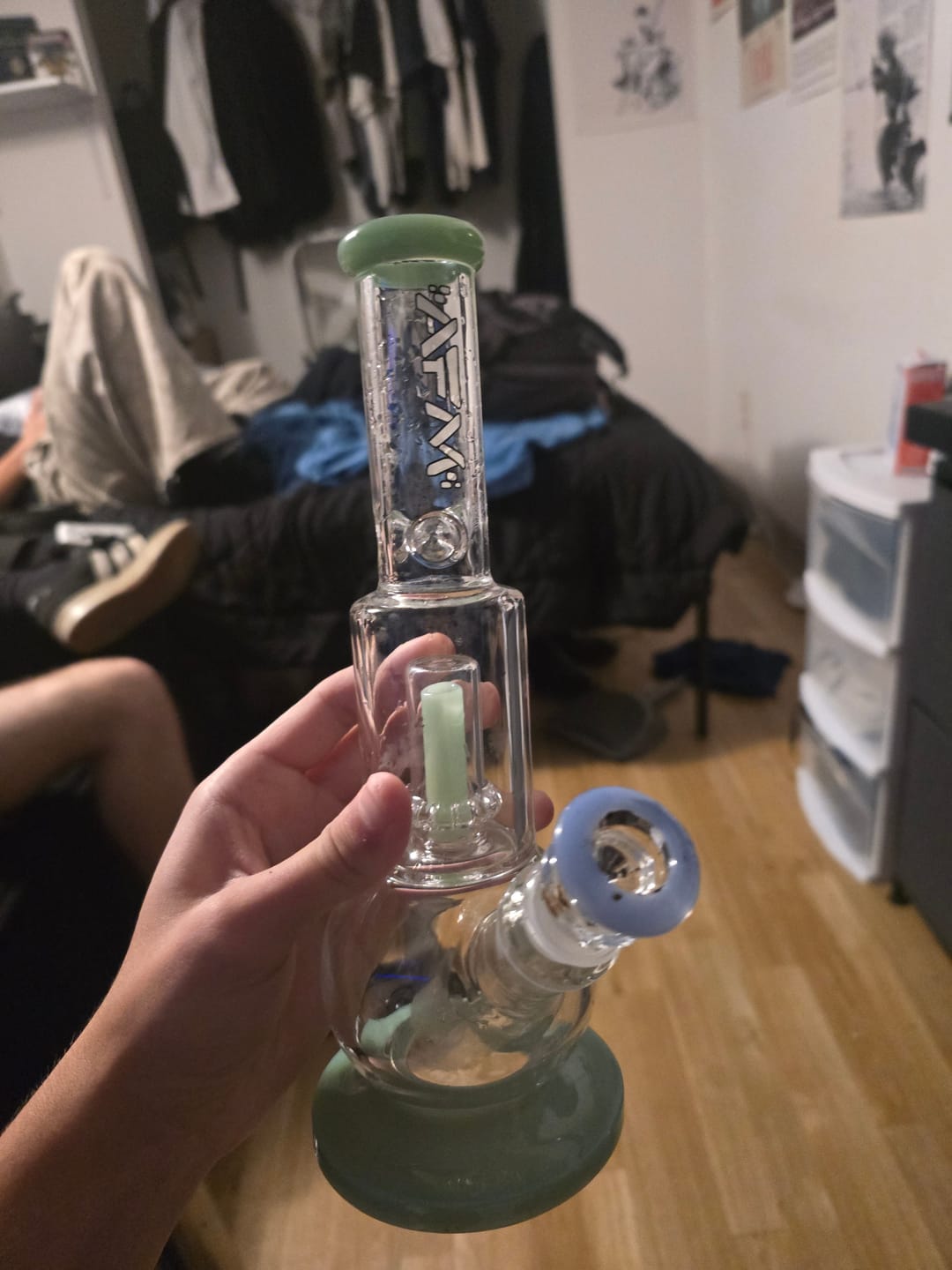 Customer photo review of 12″ AFM Bubble Bottom Clear Beaker Bong, UFO Chamber