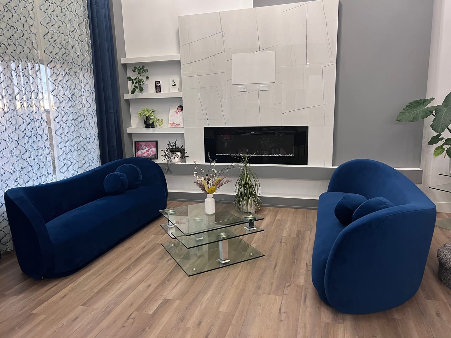 Customer photo review of Diane Form Sleeper Sofa