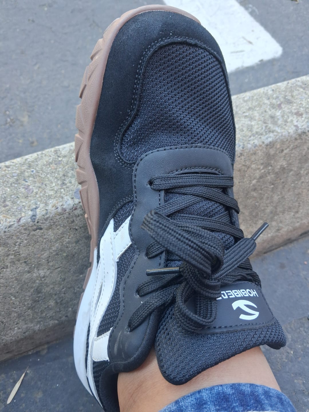 Customer photo review of Hareball - Wide Toe Sneakers