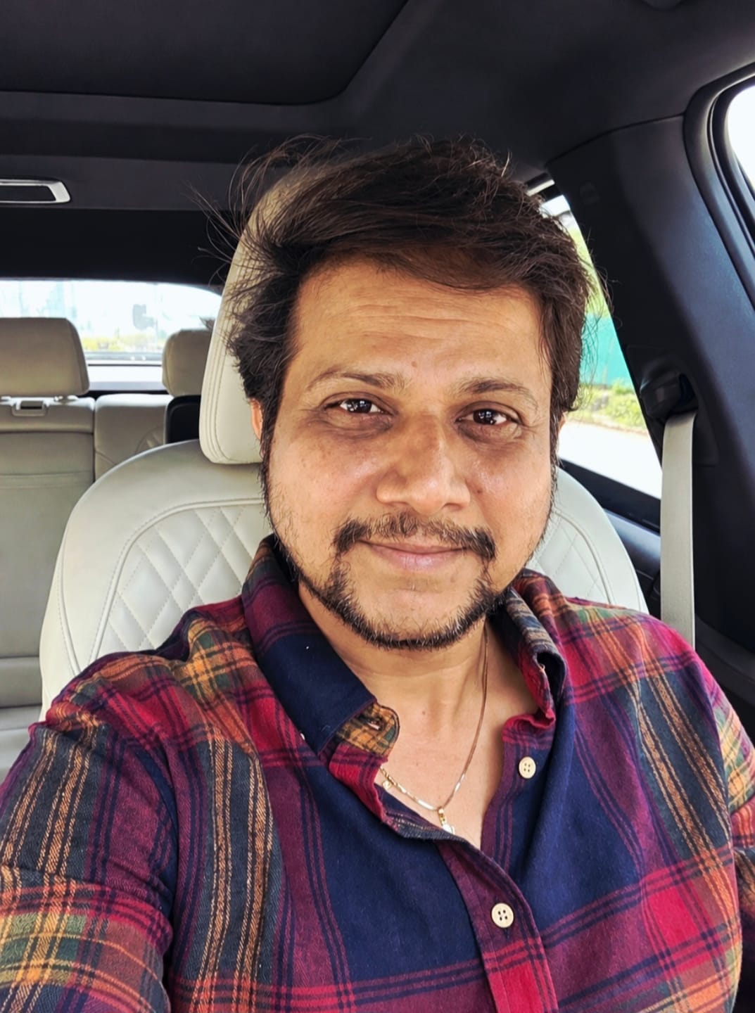 Customer photo review of Multicolour Twill Checks Buttondown Shirt