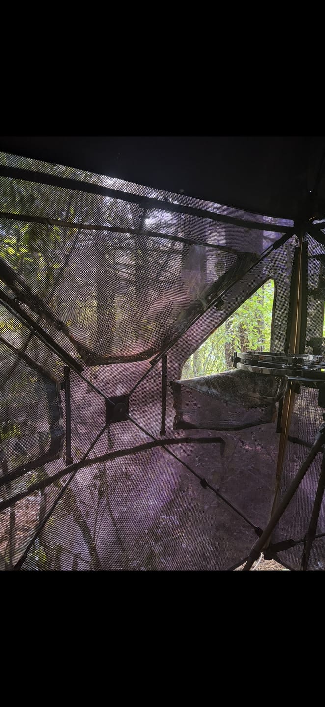 Customer photo review of Vis360 See Through Silent 4 Full Panels Hunting Blind and  Camo Deer Hunting Rangefinder Bundle