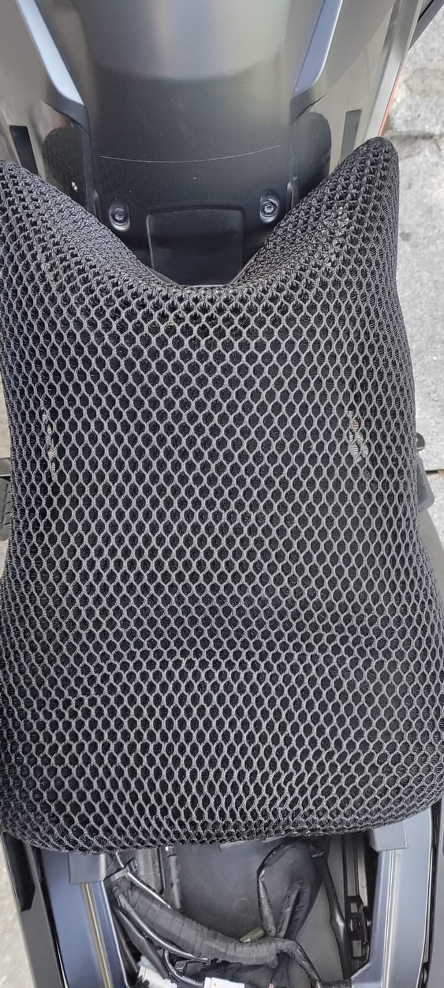 Customer photo review of Wind Rider Seat Cover