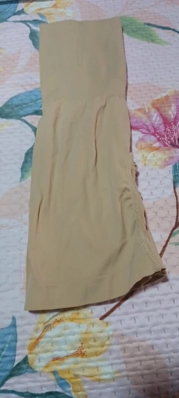 Customer photo review of Culotte taille haute à bandes croisées