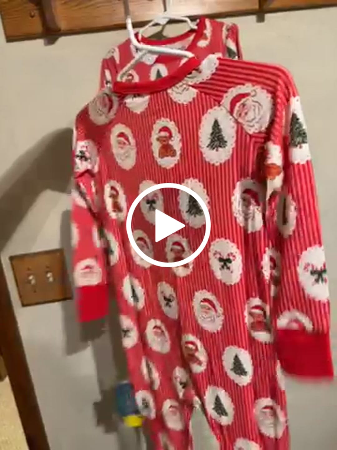 Customer video review of Classic Christmas Baby PJs