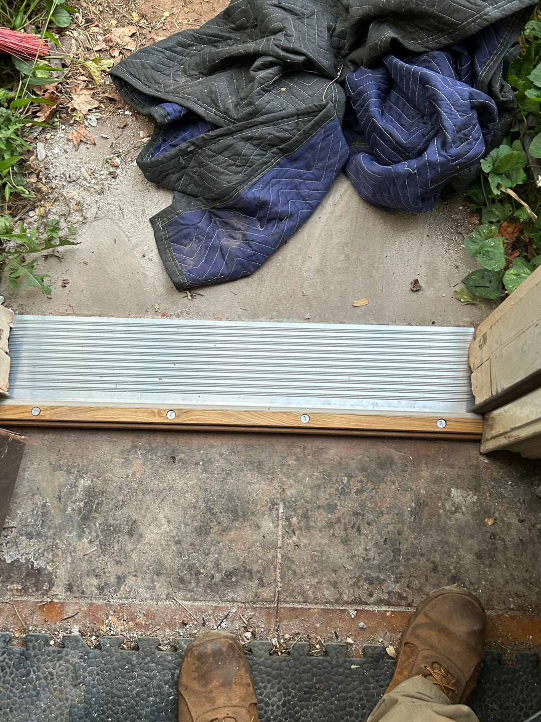 Customer photo review of Corner Seal 4 Pack - Bronze