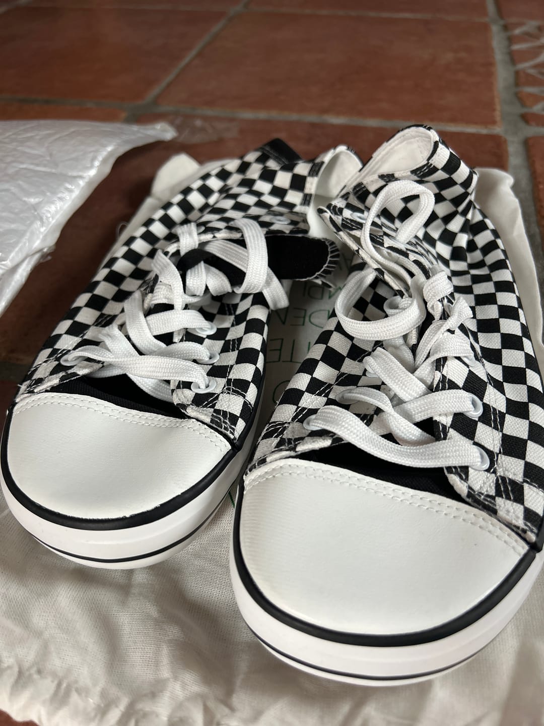 Customer photo review of Roam I - Barefoot Chaussures