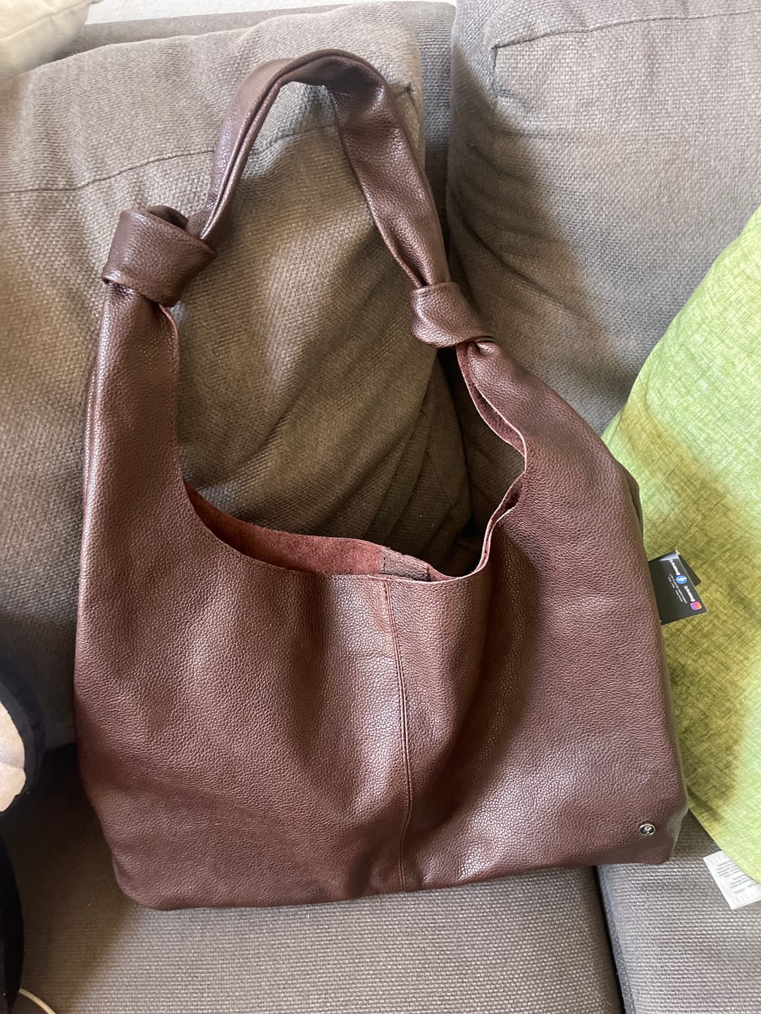 Customer photo review of Bolso Hobo Mod Inglaterra  *Café Chocolate *