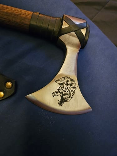 Customer photo review of Viking Axe "Vindflaug" with Leather Wrap