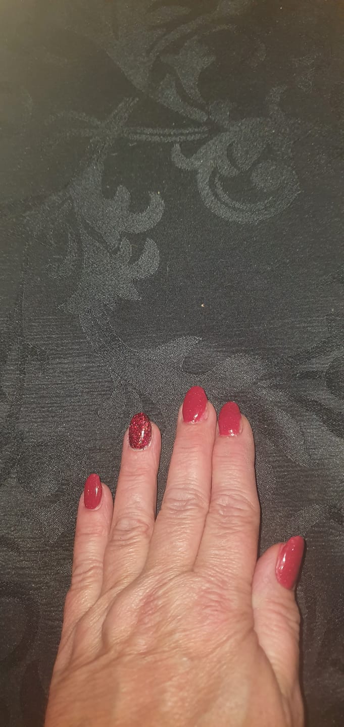 Customer photo review of Ruby Dim Dipping Powder