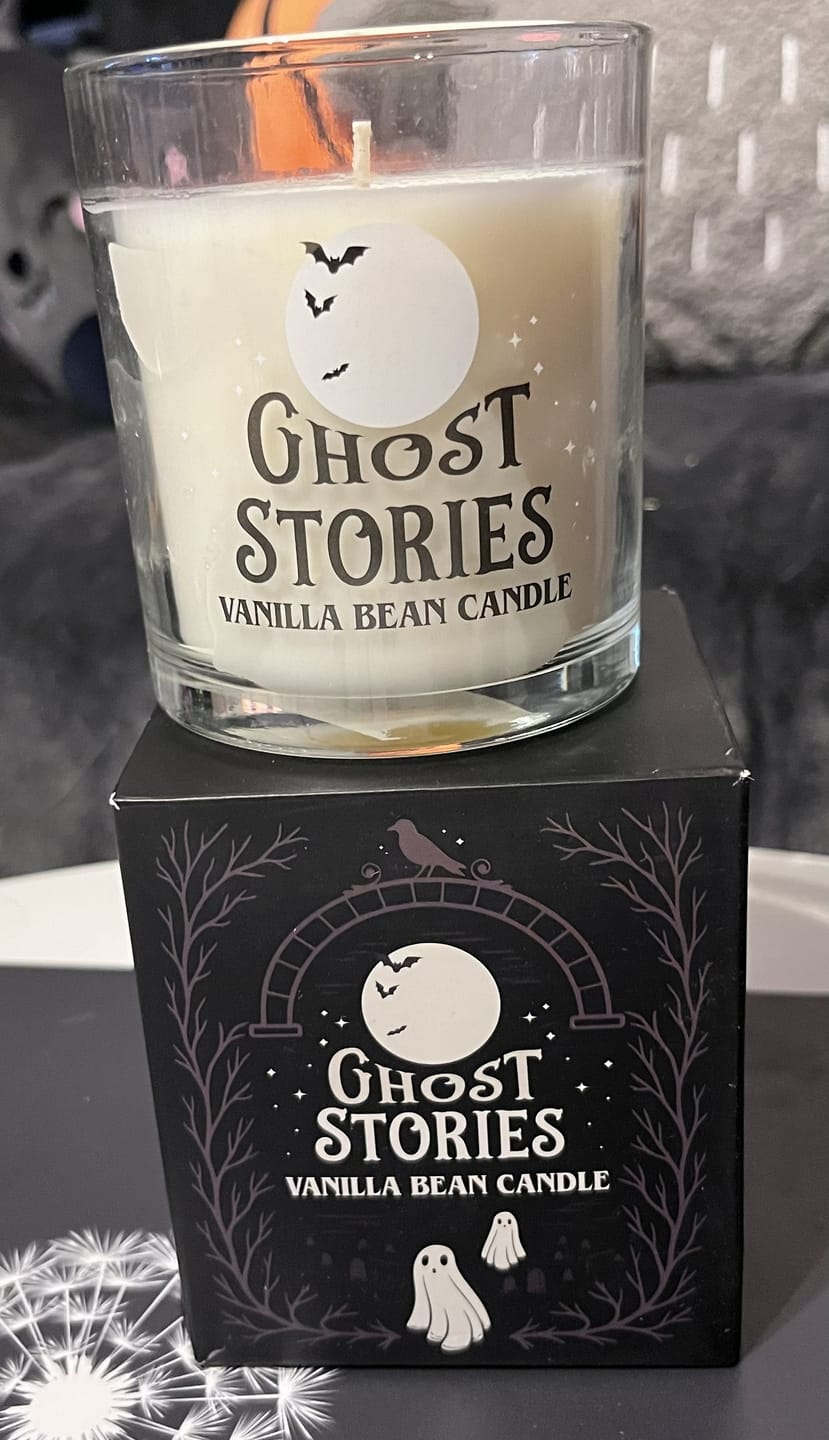 Customer photo review of Spooky Duftkerze „Ghost Stories“ – Summerween Kerze im Glas