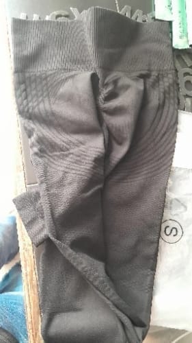 Customer photo review of Slimpur™ | Anti-Cellulite 3D-Leggings für glattere Haut & leichte Beine
