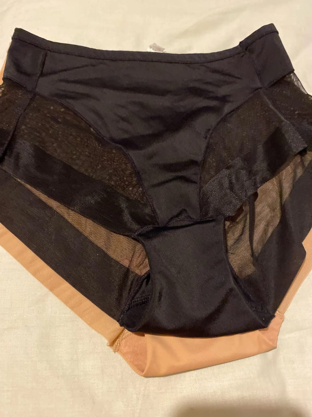 Customer photo review of Culotte taille haute à bandes croisées
