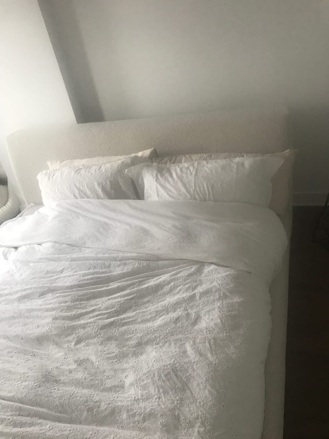 Customer photo review of Ophelia Form Bed