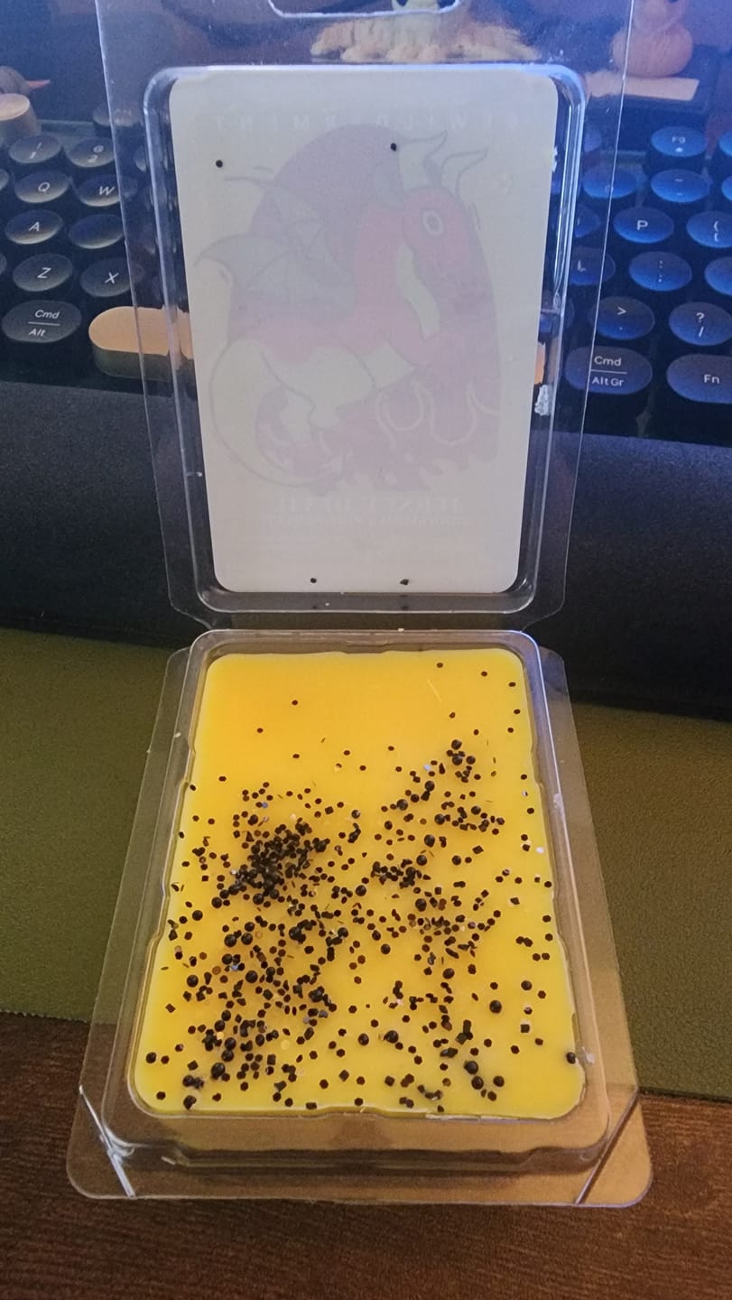 Customer photo review of Jersey Devil - Cryptid Wax Melts