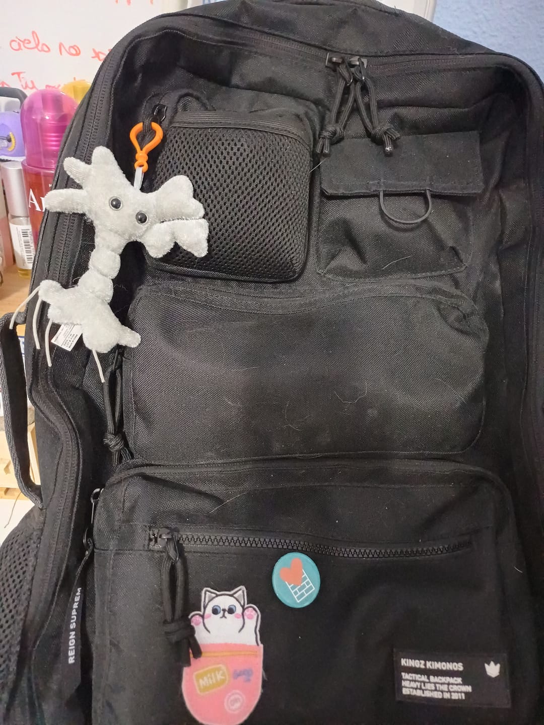 Customer photo review of Llavero Giantmicrobe - Neurona