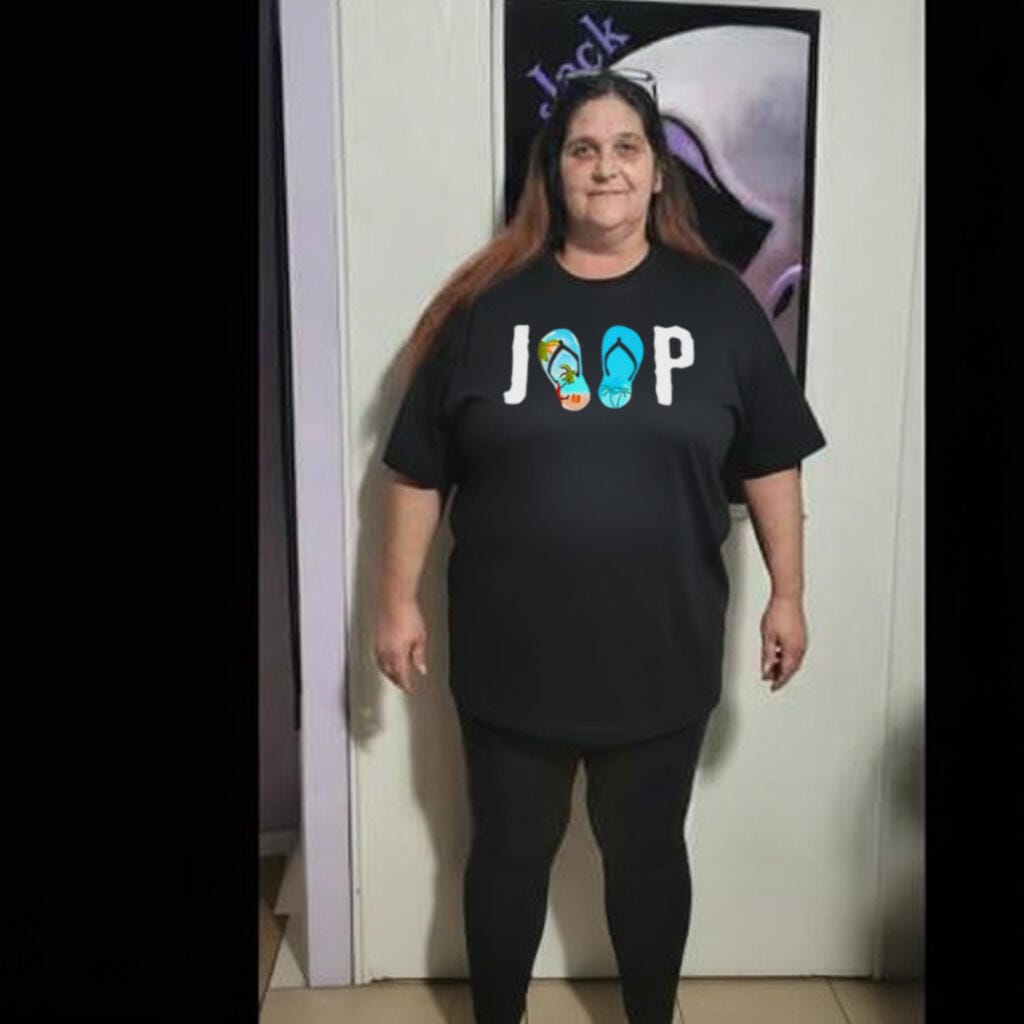 Customer photo review of I'm A Jeep Beach & Dogs Kinda Girl Shirt