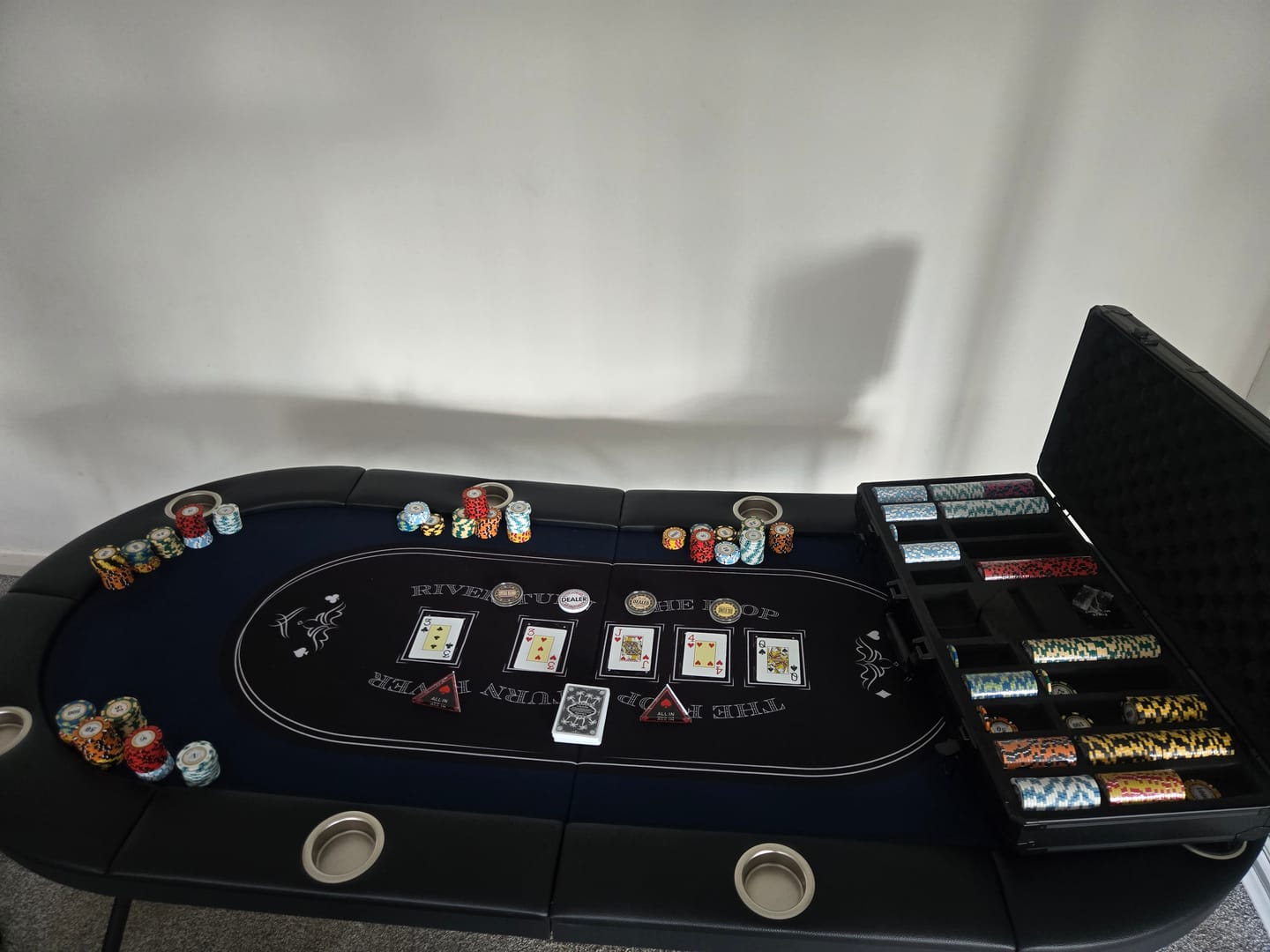 Customer photo review of Poker Case Aluminium Black 750 PRO