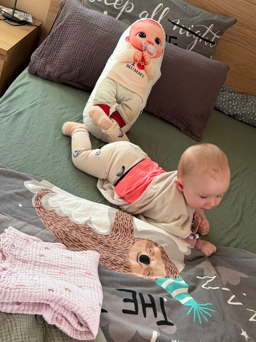 Customer photo review of CARTOON BABYKISSEN