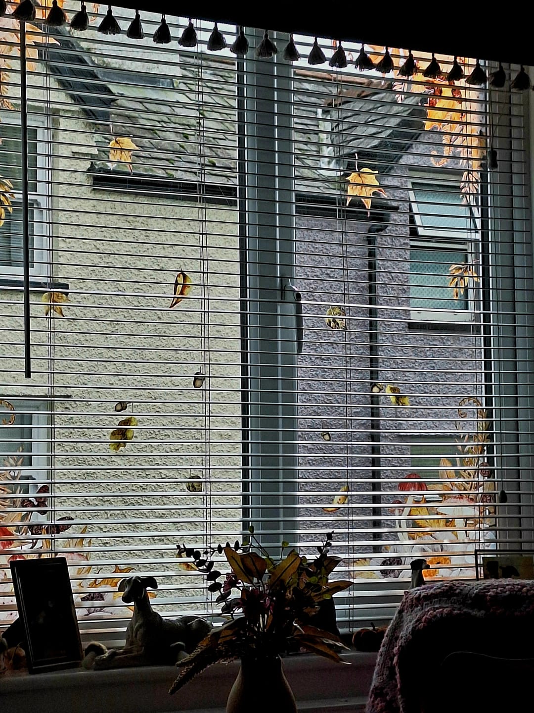 Customer photo review of 2pk Autumn Flower Window Decal Corners