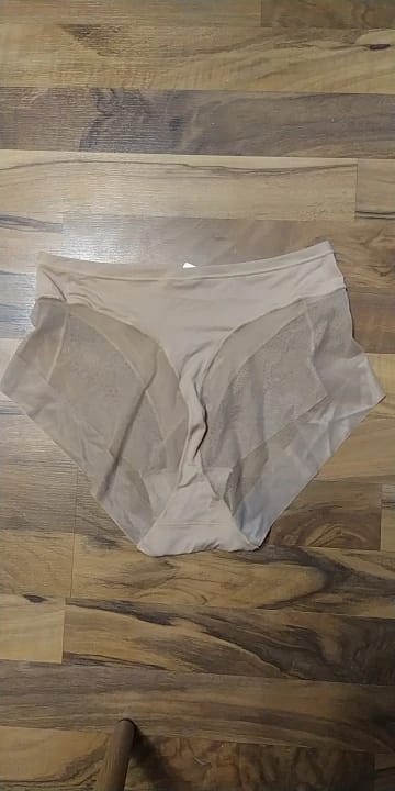 Customer photo review of Culotte taille haute à bandes croisées