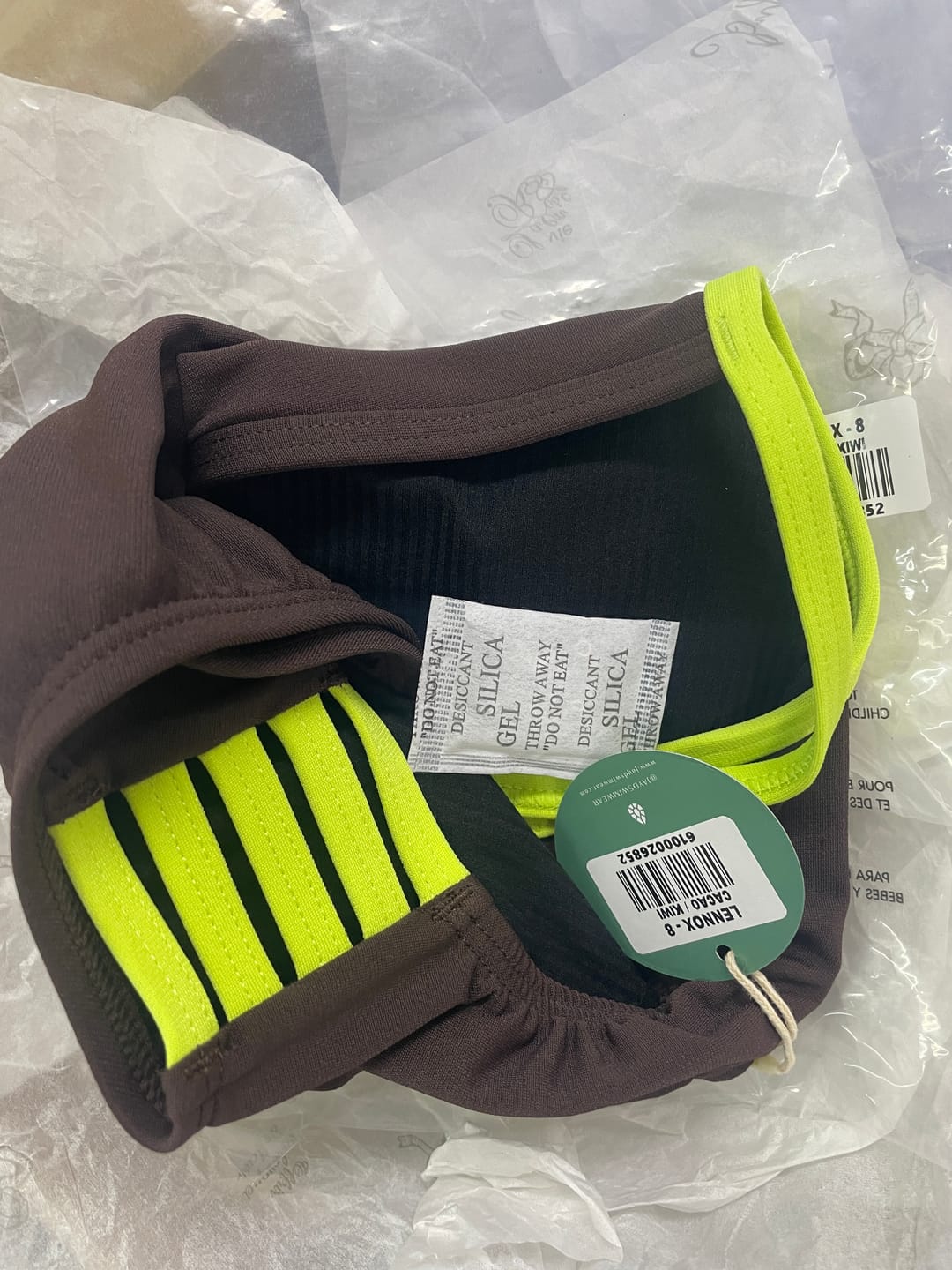 Customer photo review of LENNOX ONE PIECE - Cacao|Kiwi
